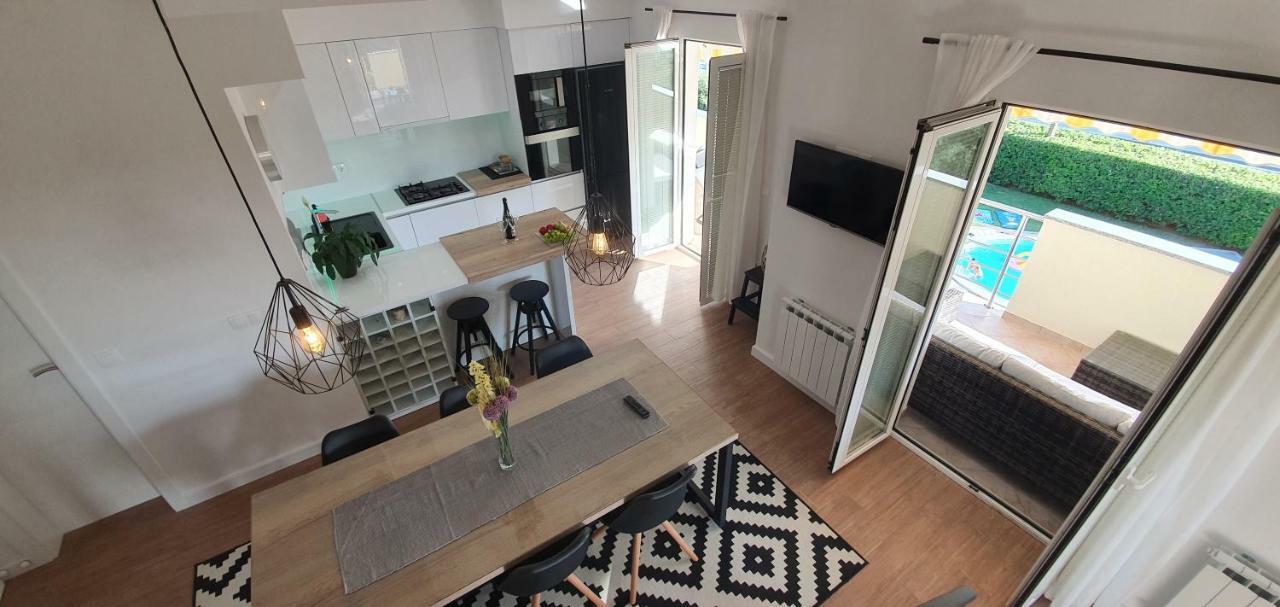 Apartments Sunny Estate Zaton  Ngoại thất bức ảnh